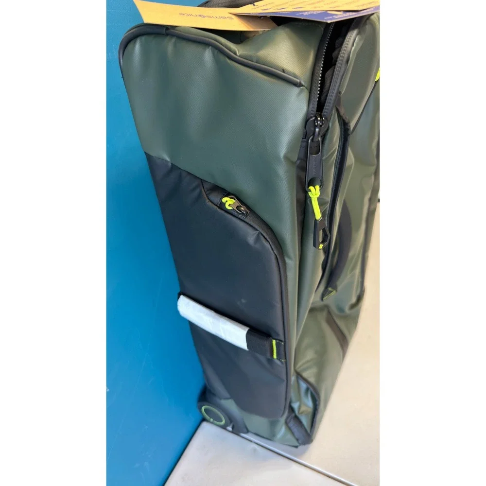 Samsonite Paradiver Light 67/24 Wheeled Duffle Bag Jungle Green 157003-1466
